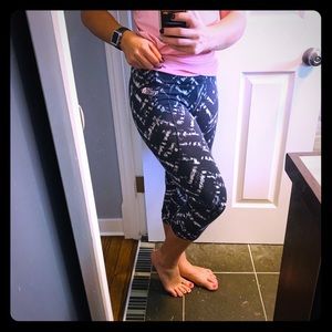 The North Face Capri leggings